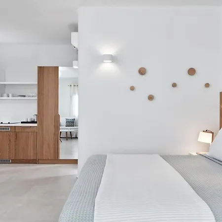 Costa Grand & Resort Kamari (Santorini)